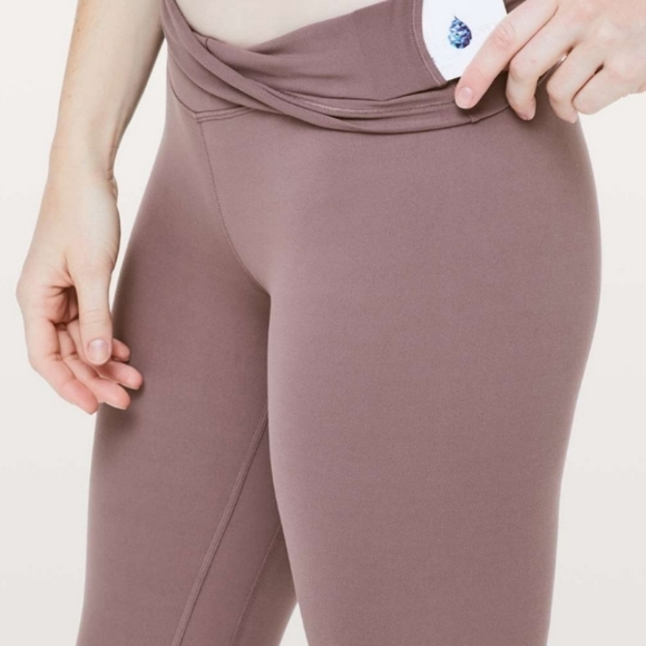 Lululemon Align Pant II 7/8 - Picture 8 of 8